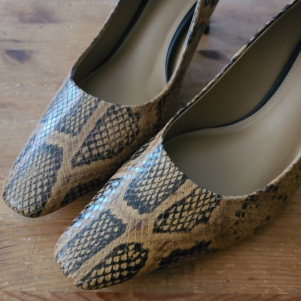 Sam Edelman Rika Heels - Picture 10 of 14